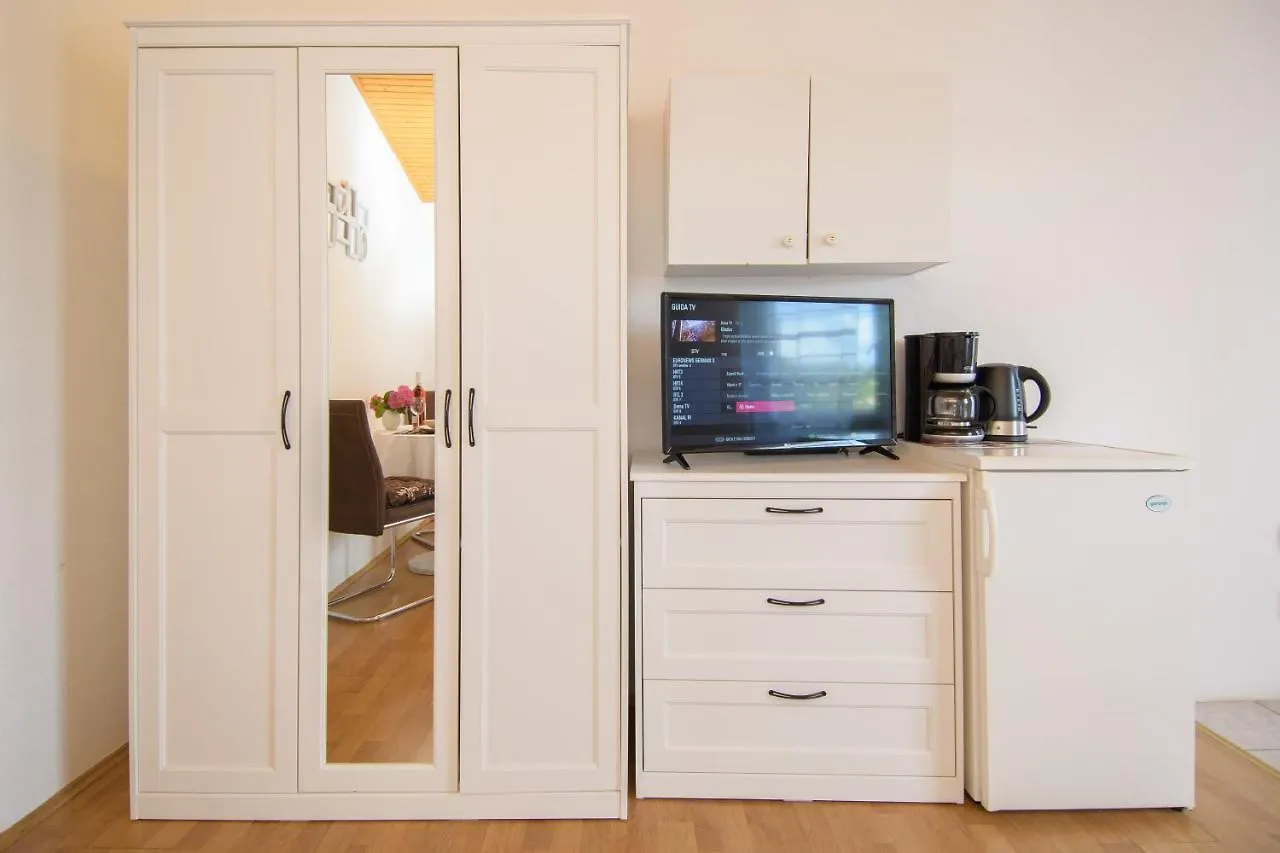 Apartments & Rooms Darrer Porec Croatia